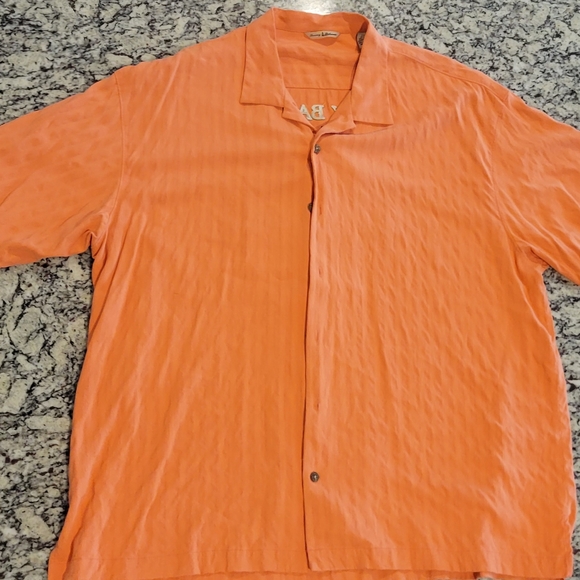 Various XXL Silk Tommy Bahama Shirts - Picture 7 of 8
